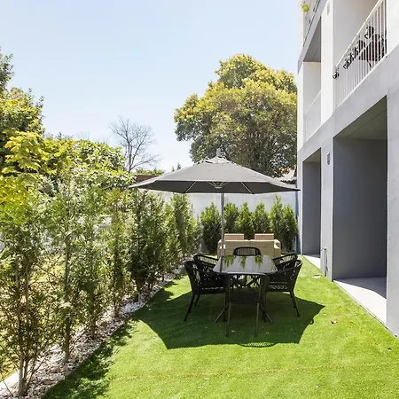 Superb 1br Flat W/ Garden, Ac & Free Parking By Lovelystay Apartment