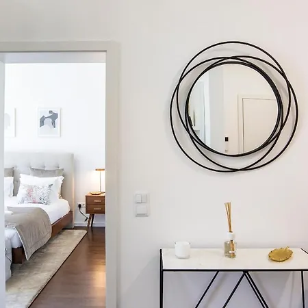 Superb 1br Flat W/ Garden, Ac & Free Parking By Lovelystay